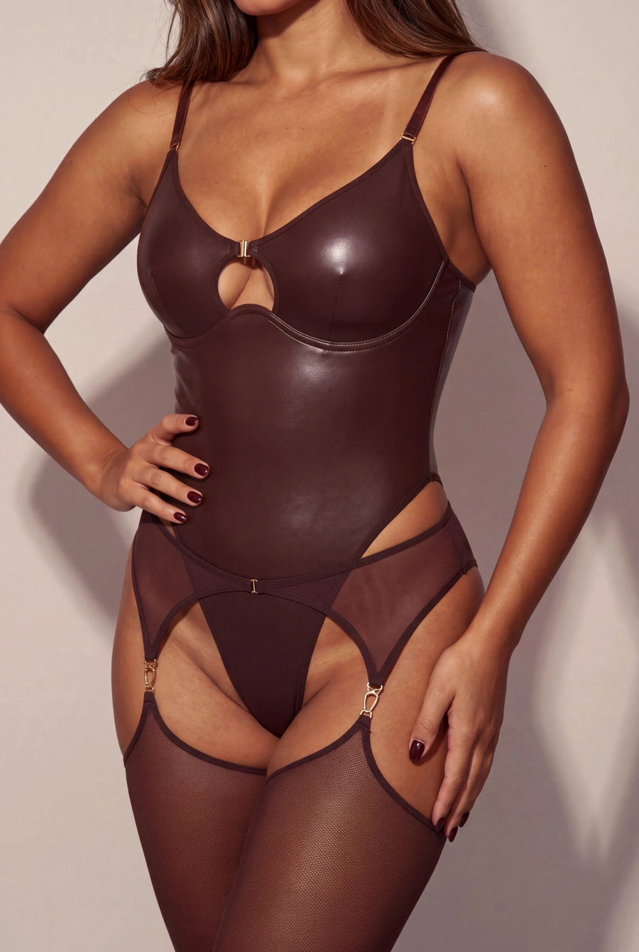 Body da donna con reggicalze - CUIRELLE Marrone