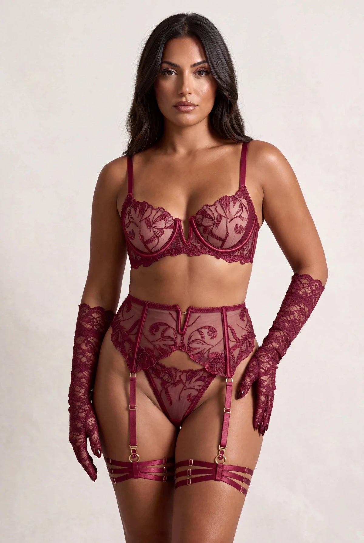 Ensemble lingerie quatre pièces avec tours de cuisse et gants - FLAME Bordowy